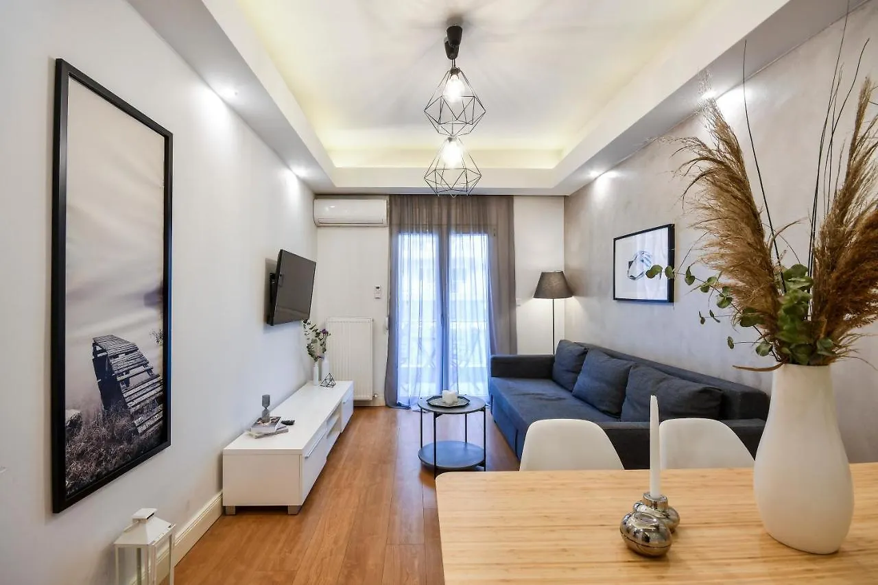 #Skgh Αvra & Ariadni Suites - Whitetower Citycenter Soluň