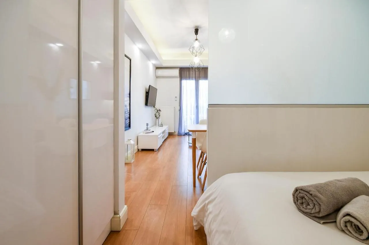 #Skgh Αvra & Ariadni Suites - Whitetower Citycenter Soluň 0*,