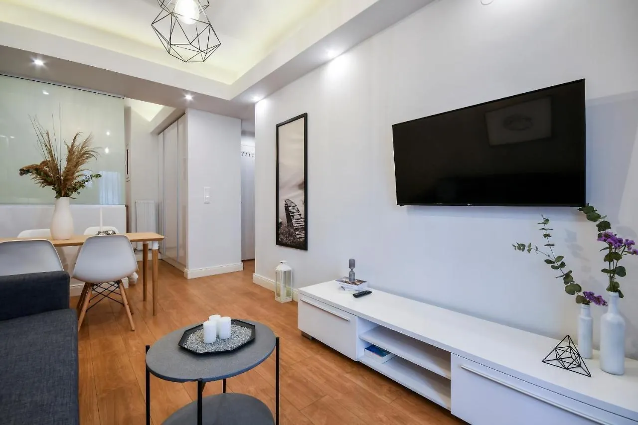 Apartmán #Skgh Αvra & Ariadni Suites - Whitetower Citycenter Soluň