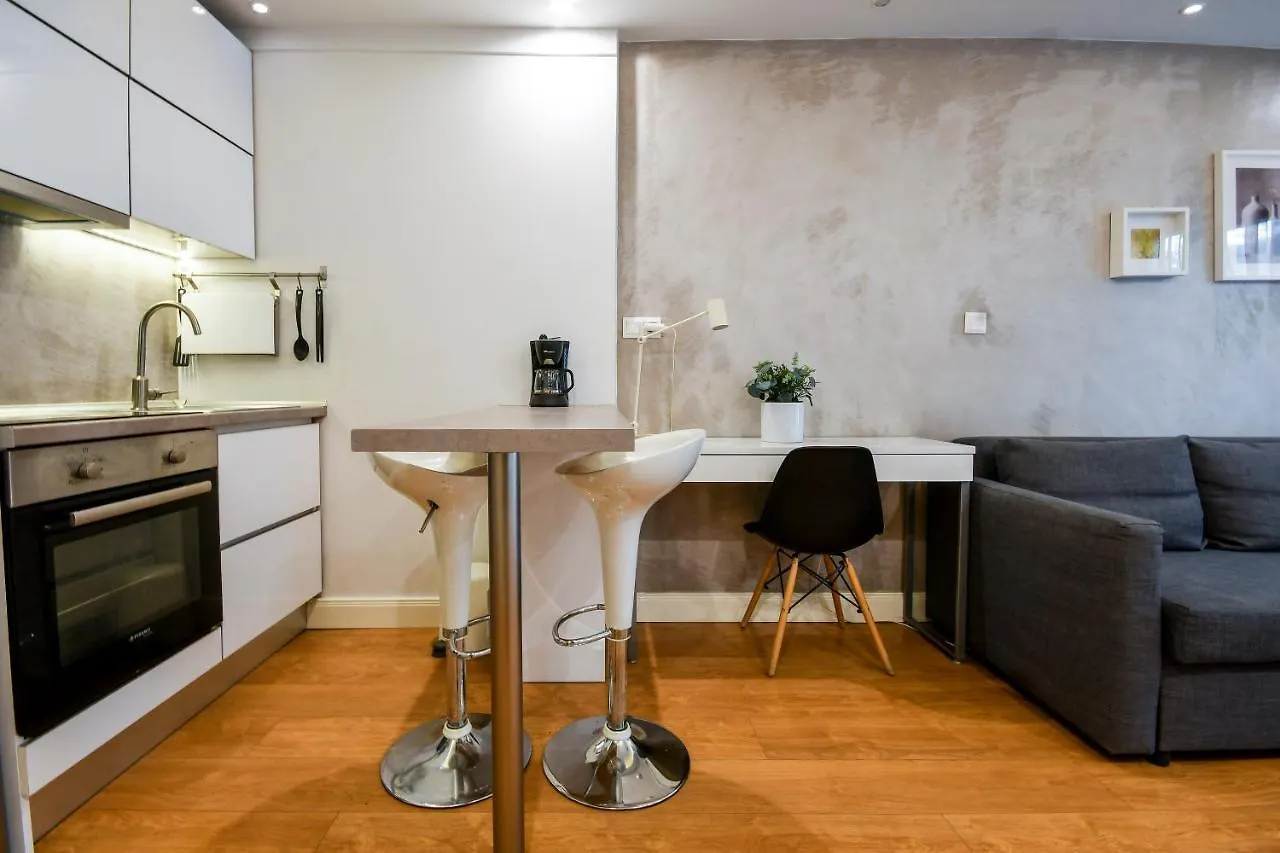 Apartmán #Skgh Αvra & Ariadni Suites - Whitetower Citycenter Soluň Řecko